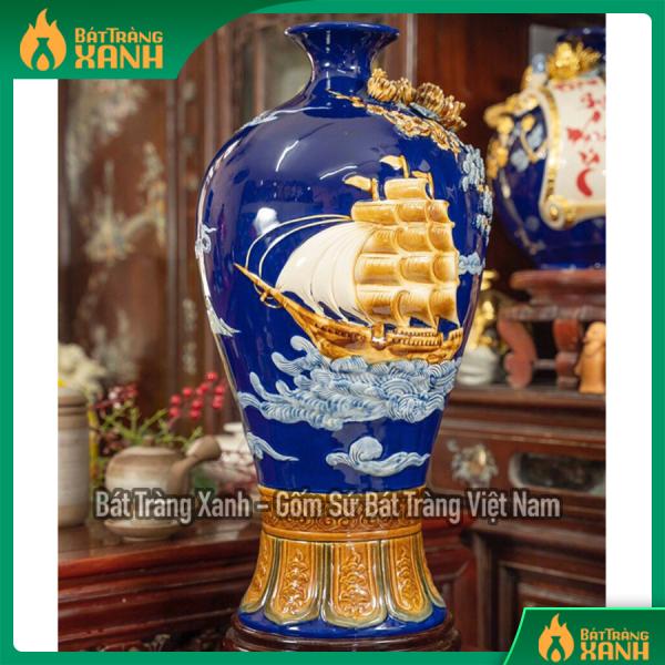 Mai Bình Đắp Nổi "Thuận Buồm Xuôi Gió" Men Xanh Coban Mai Bình Đắp Nổi "Thuận Buồm Xuôi Gió" Men Xanh Coban